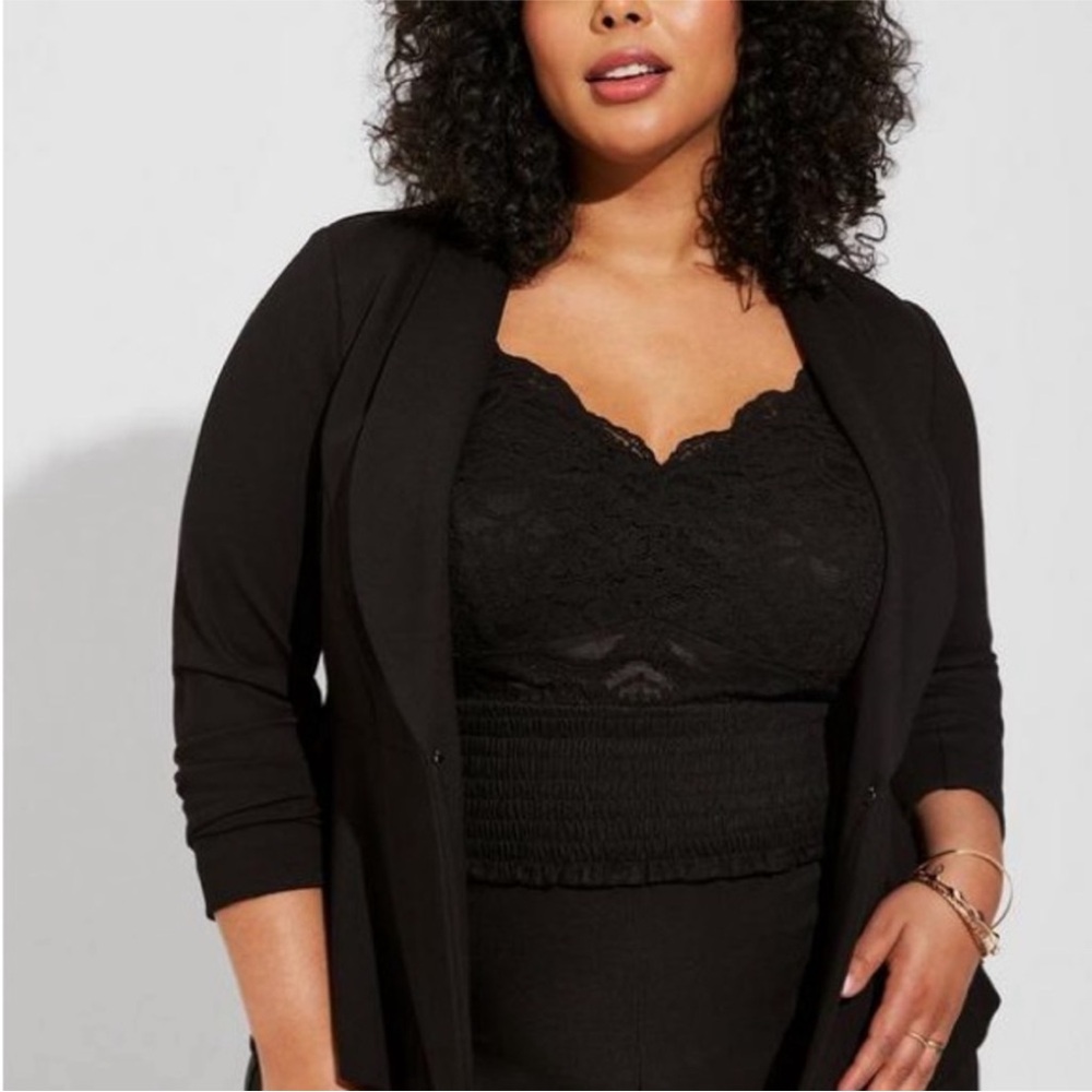 Torrid Plus-Size Pantsuit Studio Luxe Ponte Straight-Leg trouser, peplum blazer - Picture 2 of 15